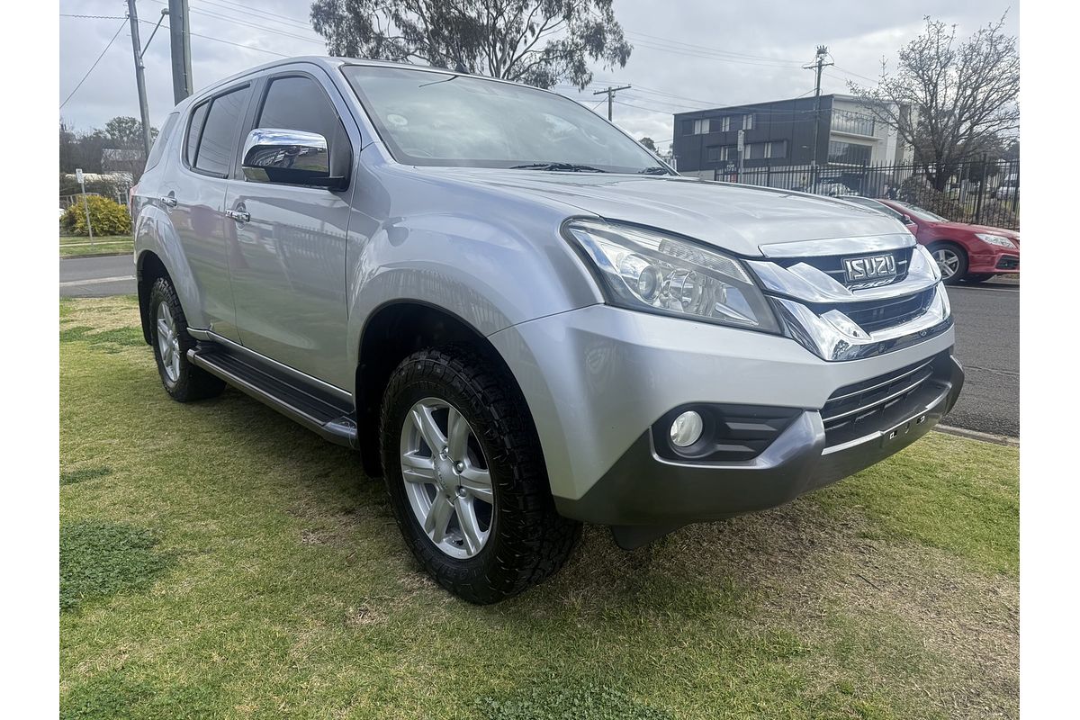 2016 Isuzu MU-X LS-U