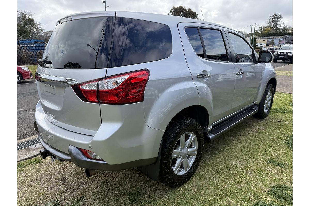 2016 Isuzu MU-X LS-U