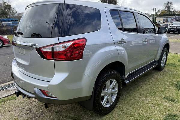 2016 Isuzu MU-X LS-U