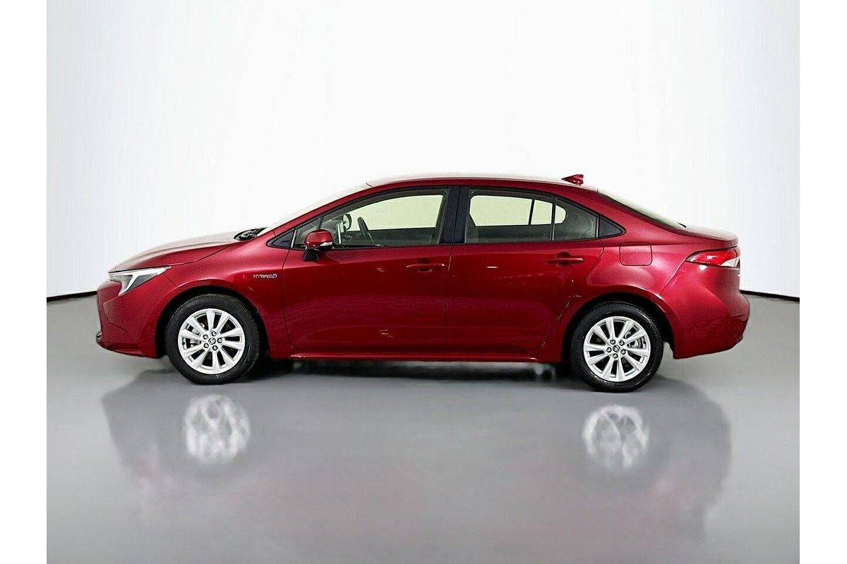 2023 Toyota Corolla Corolla Sedan 1.8L Hyb CVT Ascent Sport
