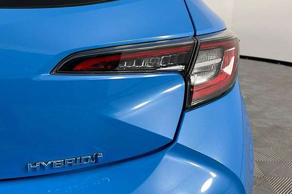 2018 Toyota Corolla Ascent Sport Hybrid ZWE211R