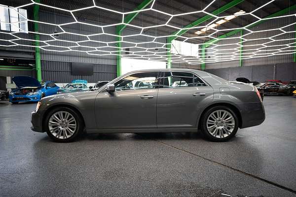 2012 Chrysler 300 C Luxury LX