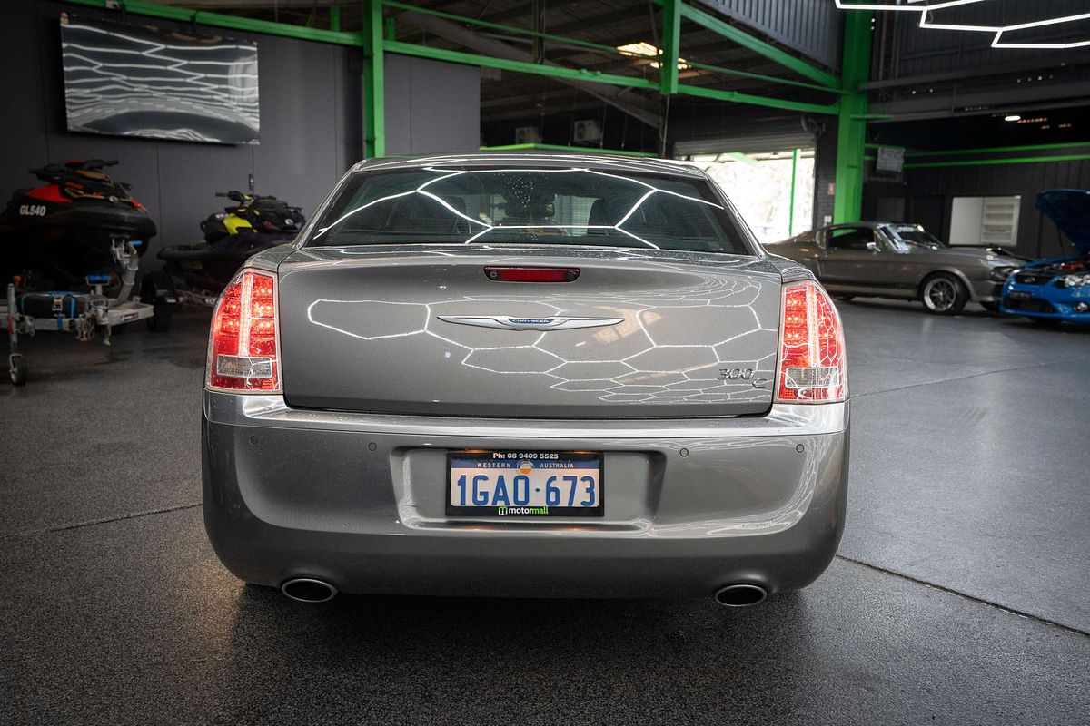 2012 Chrysler 300 C Luxury LX