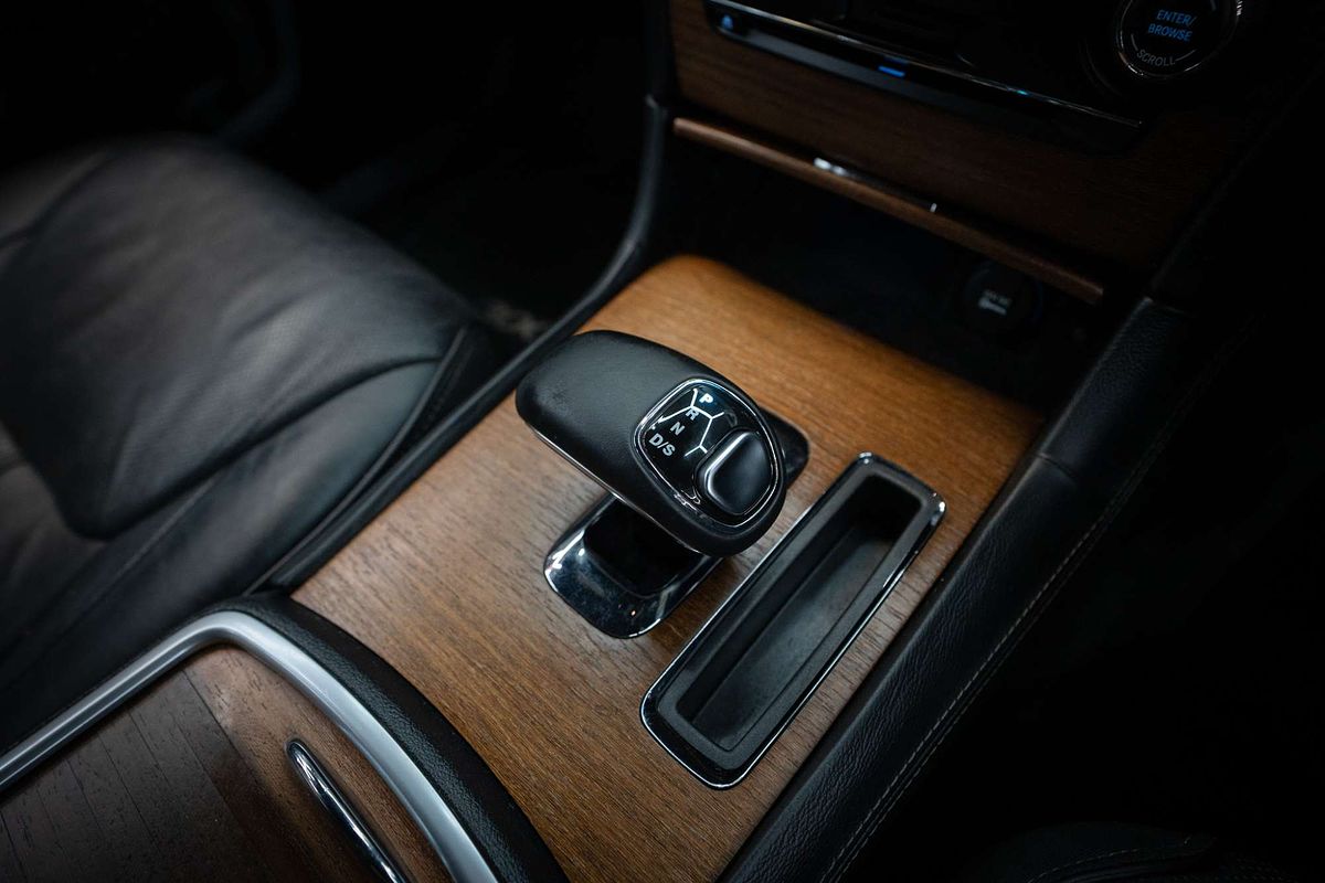 2012 Chrysler 300 C Luxury LX