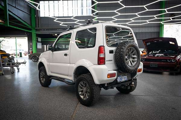 2018 Suzuki Jimny Sierra SN413 T6