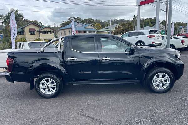 2021 Nissan Navara ST D23 4X4