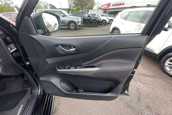 2021 Nissan Navara ST D23 4X4