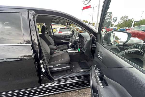 2021 Nissan Navara ST D23 4X4