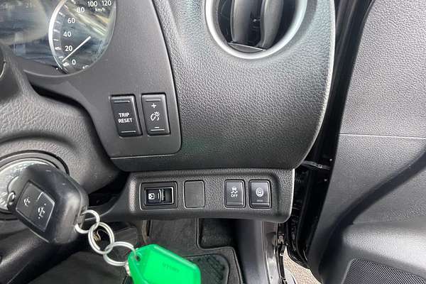 2021 Nissan Navara ST D23 4X4
