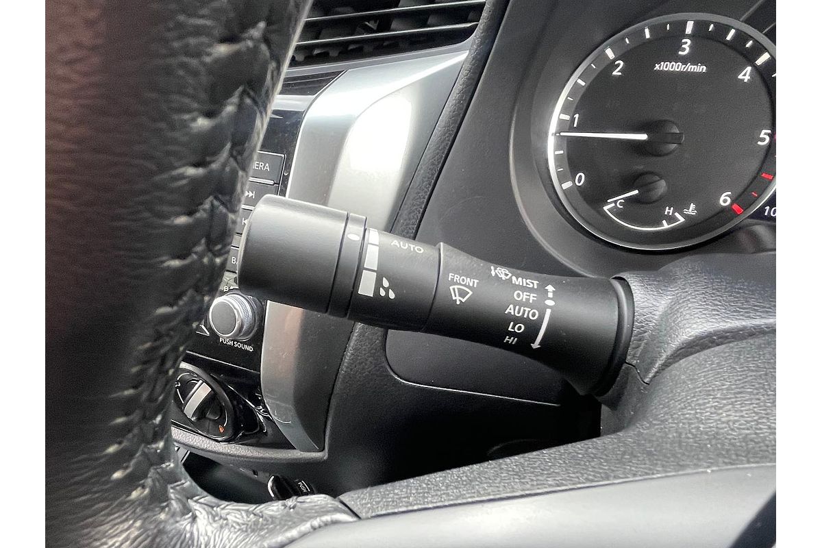 2021 Nissan Navara ST D23 4X4