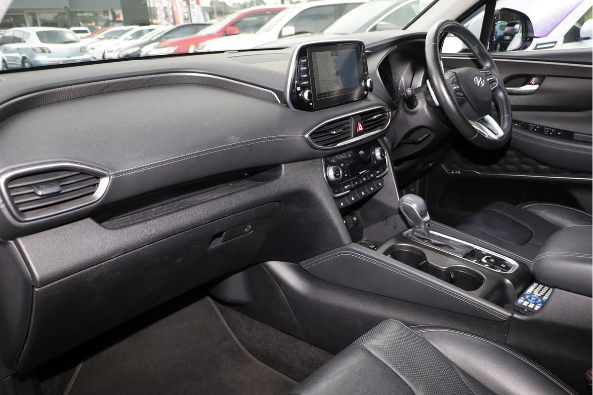 2018 Hyundai Santa Fe Highlander DM5 Series II