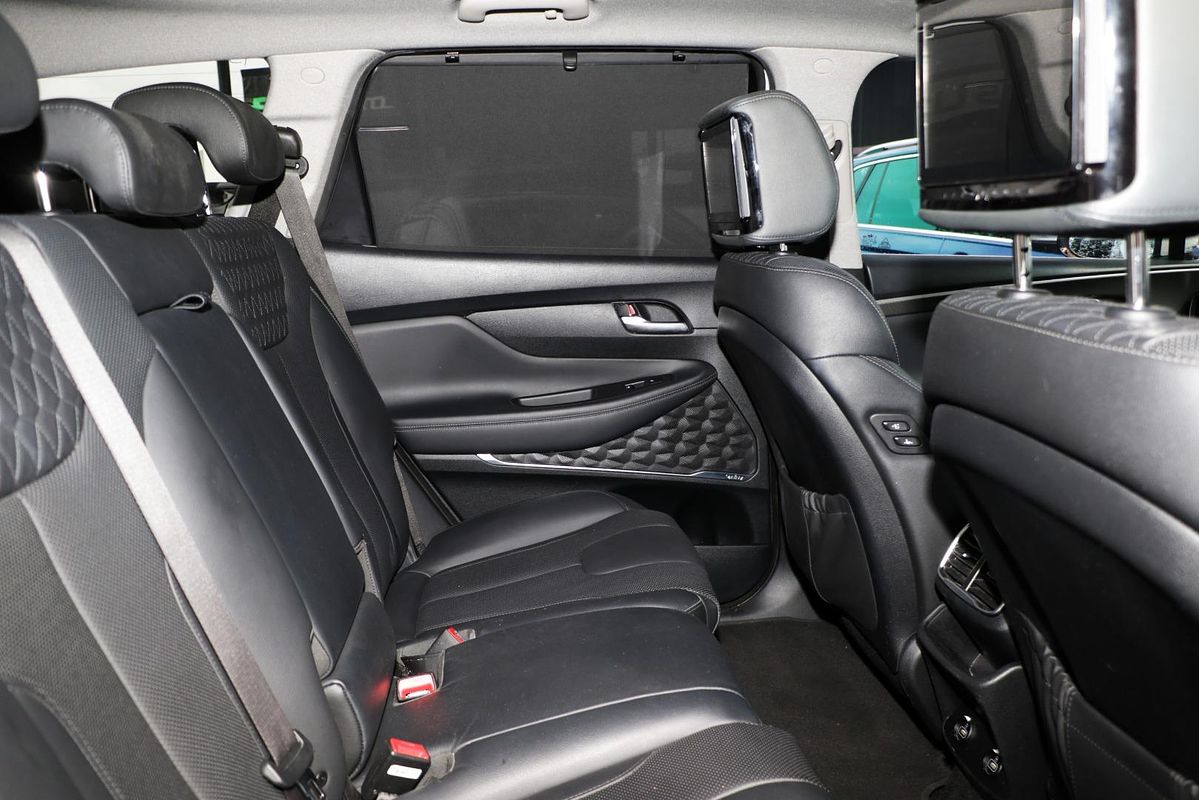 2018 Hyundai Santa Fe Highlander DM5 Series II