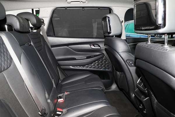 2018 Hyundai Santa Fe Highlander DM5 Series II