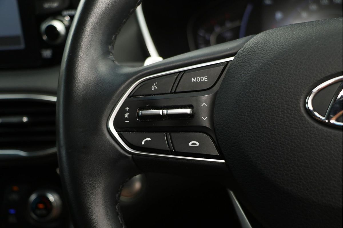 2018 Hyundai Santa Fe Highlander DM5 Series II