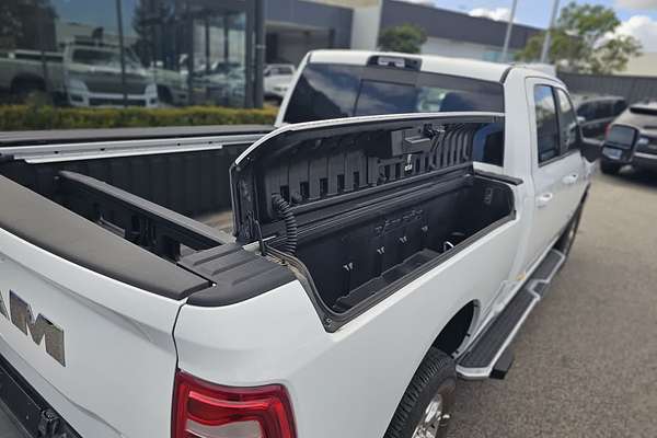 2024 RAM 2500 Laramie Rambox DJ 4X4
