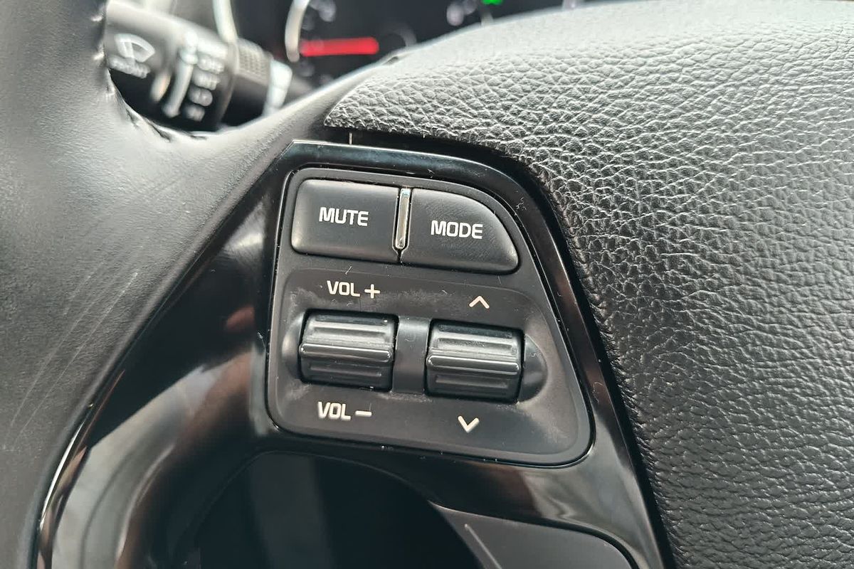 2017 Kia Cerato Sport YD
