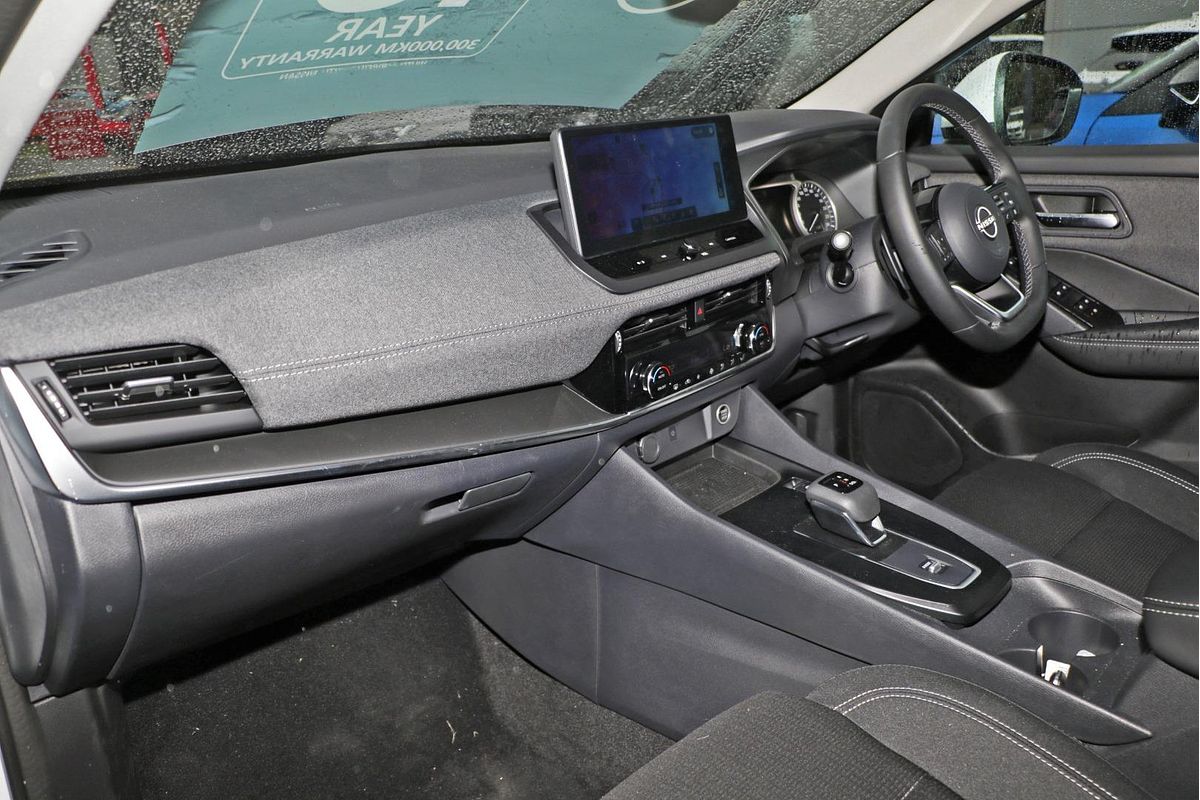 2024 Nissan QASHQAI ST-L J12