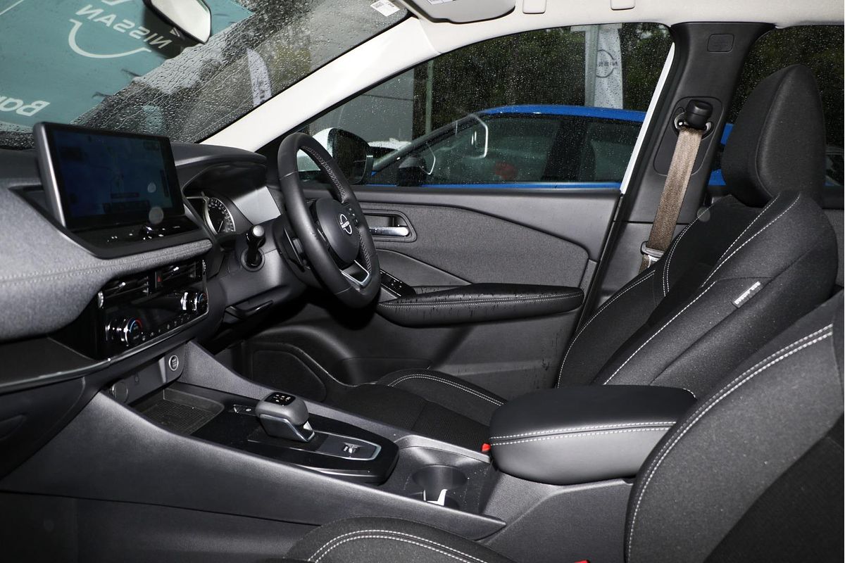2024 Nissan QASHQAI ST-L J12