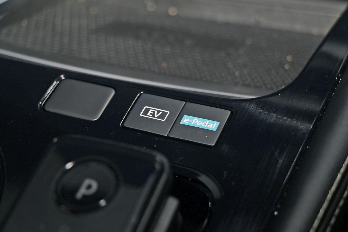 2024 Nissan X-TRAIL Ti e-POWER T33