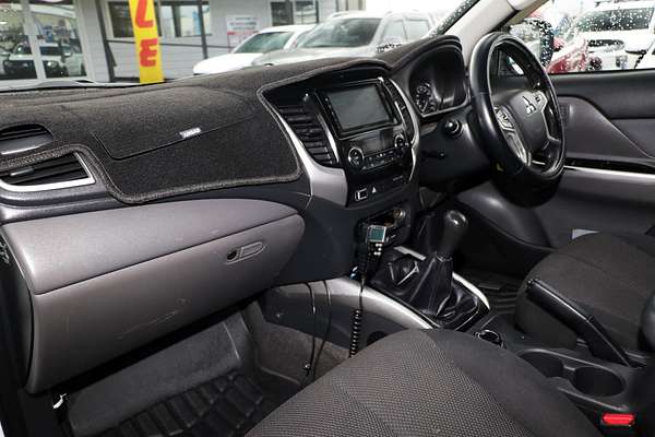 2017 Mitsubishi Triton GLS MQ 4X4