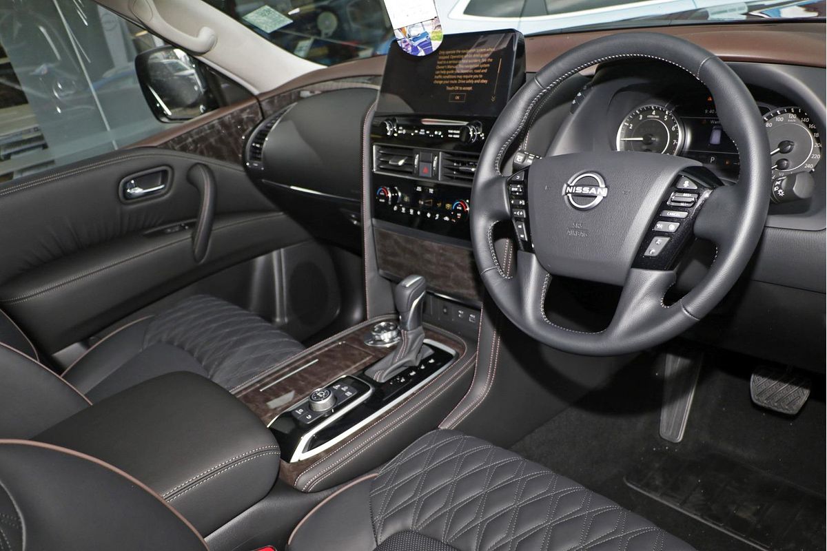 2025 Nissan Patrol Ti-L Y62