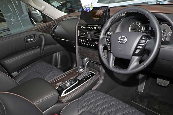 2025 Nissan Patrol Ti-L Y62