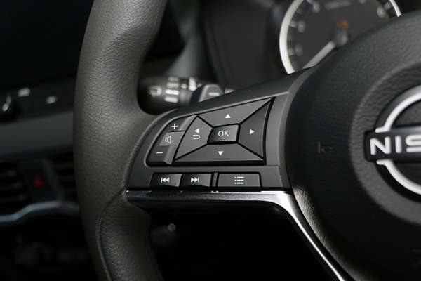 2024 Nissan JUKE ST+ F16
