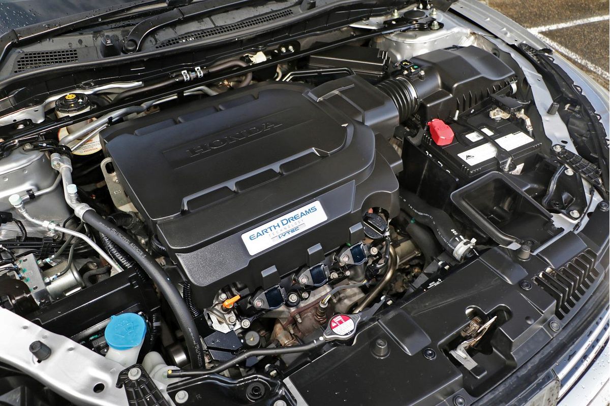 2014 Honda Accord V6L 9th Gen