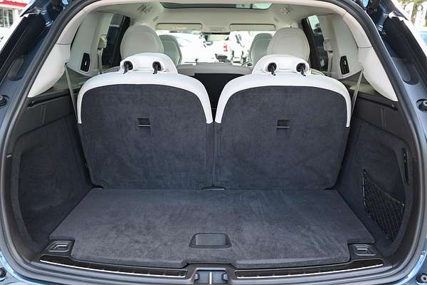 2025 Volvo EX90 Plus Twin Motor