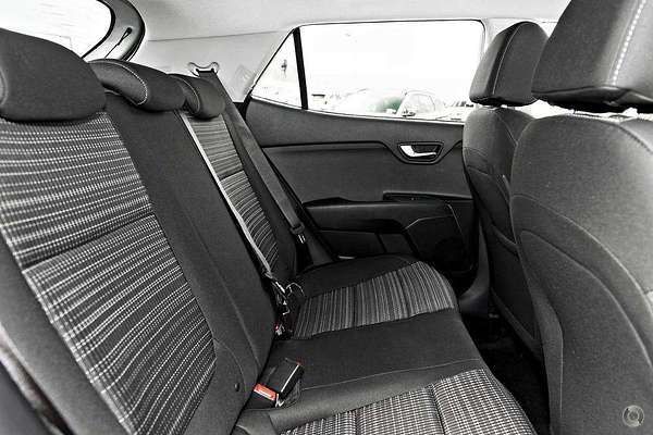 2025 Kia Stonic Sport YB