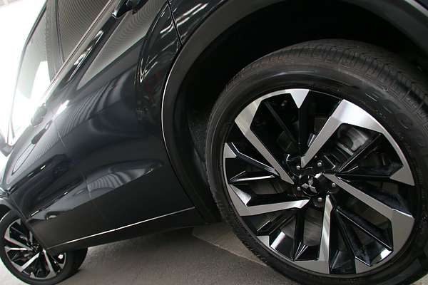 2024 Mitsubishi Outlander Exceed ZM