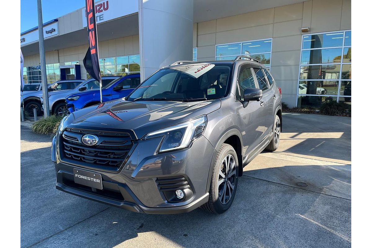 2024 Subaru Forester 2.5i Premium S5
