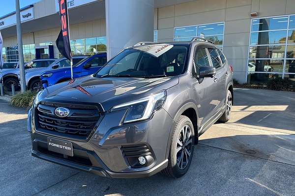2024 Subaru Forester 2.5i Premium S5
