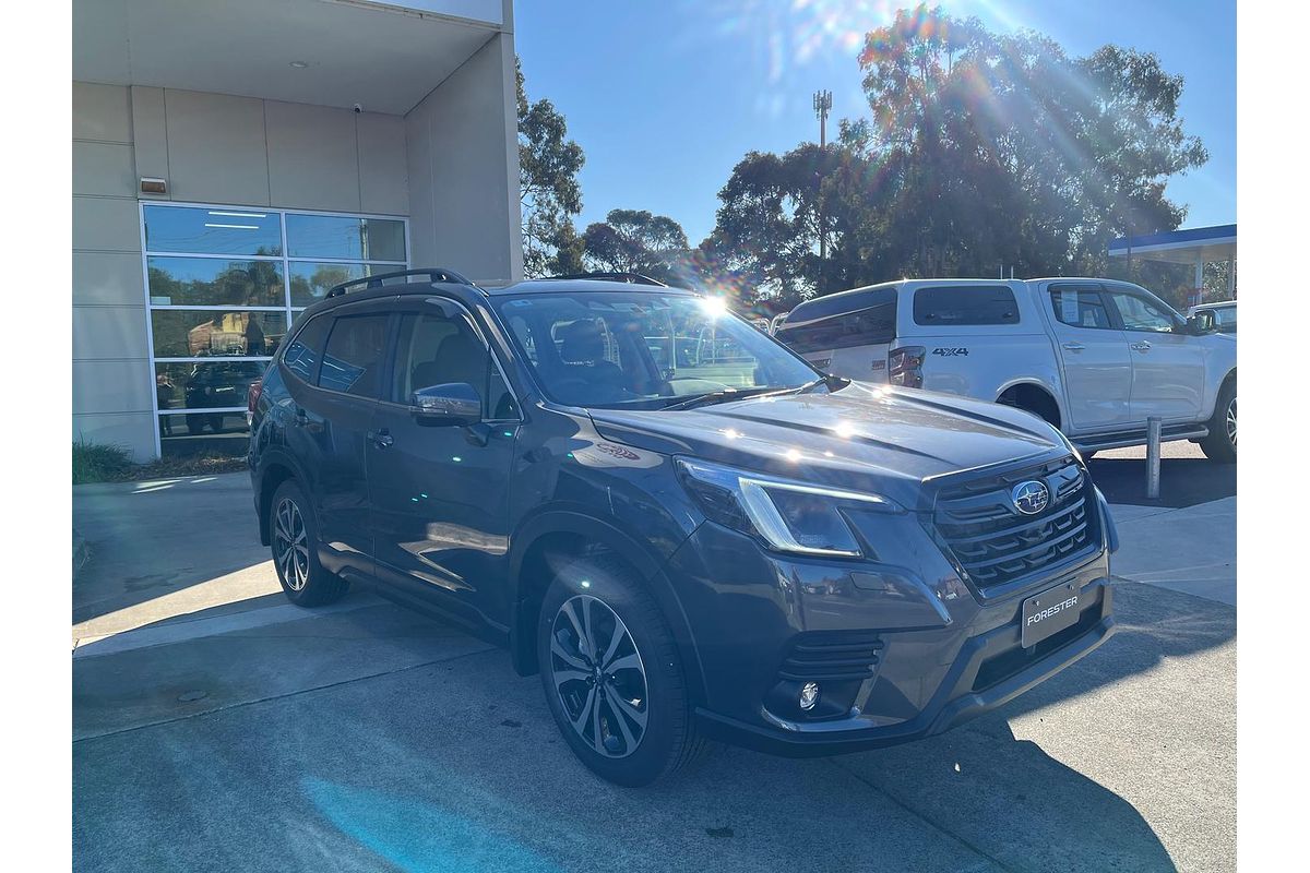 2024 Subaru Forester 2.5i Premium S5