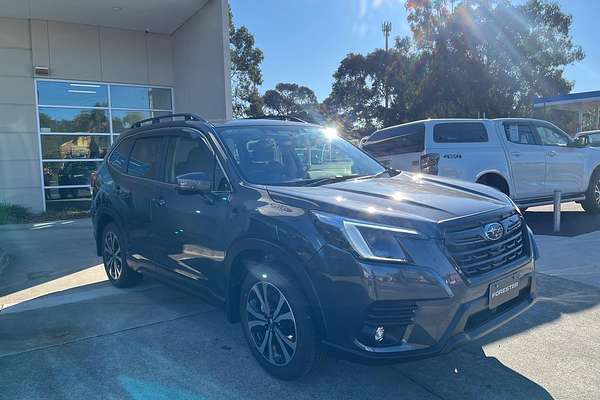 2024 Subaru Forester 2.5i Premium S5