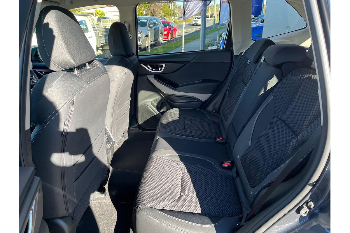 2024 Subaru Forester 2.5i Premium S5