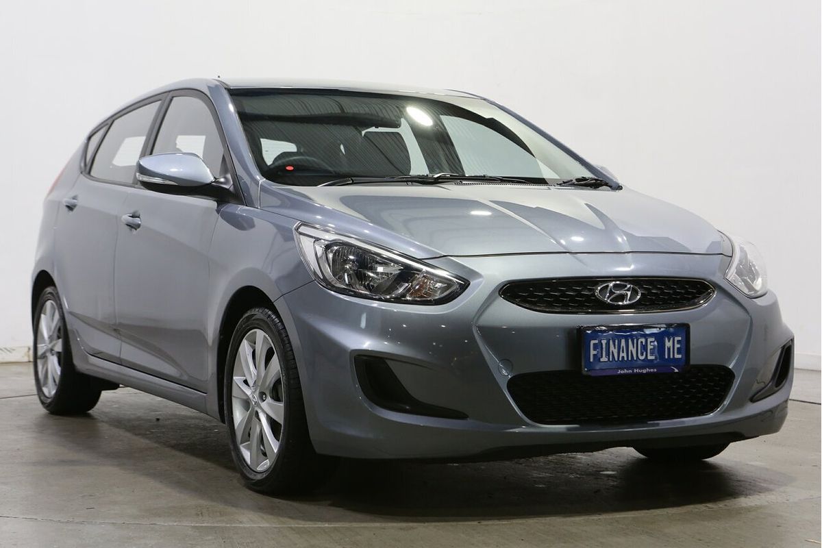 2019 Hyundai Accent Sport RB6