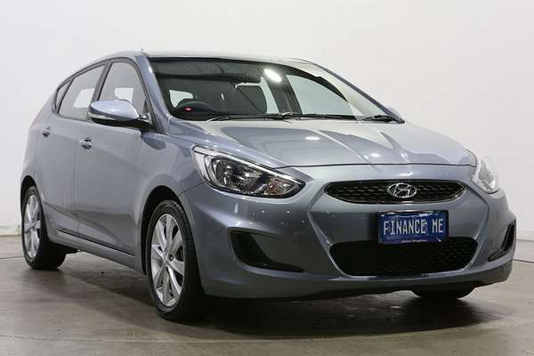 2019 Hyundai Accent Sport RB6