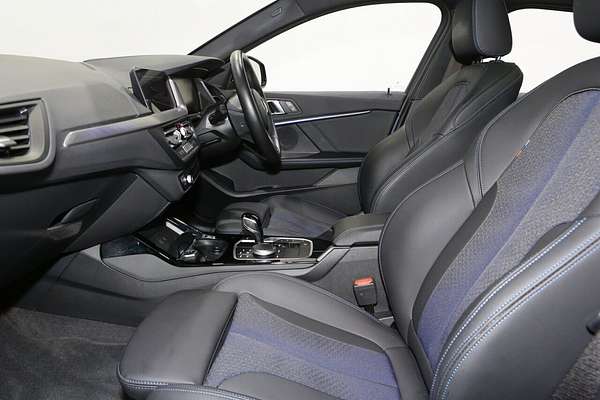 2023 BMW 1 Series 118i M Sport F40