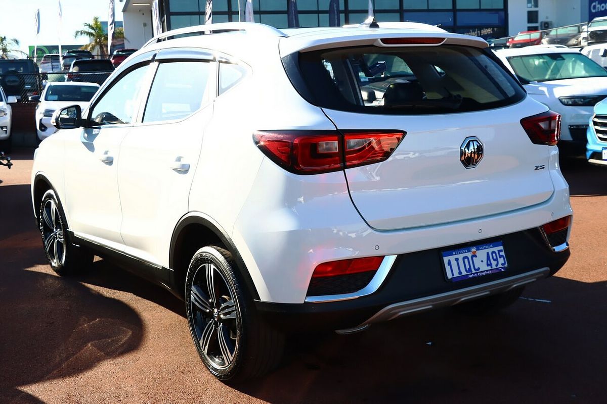 2018 MG ZS Essence AZS1