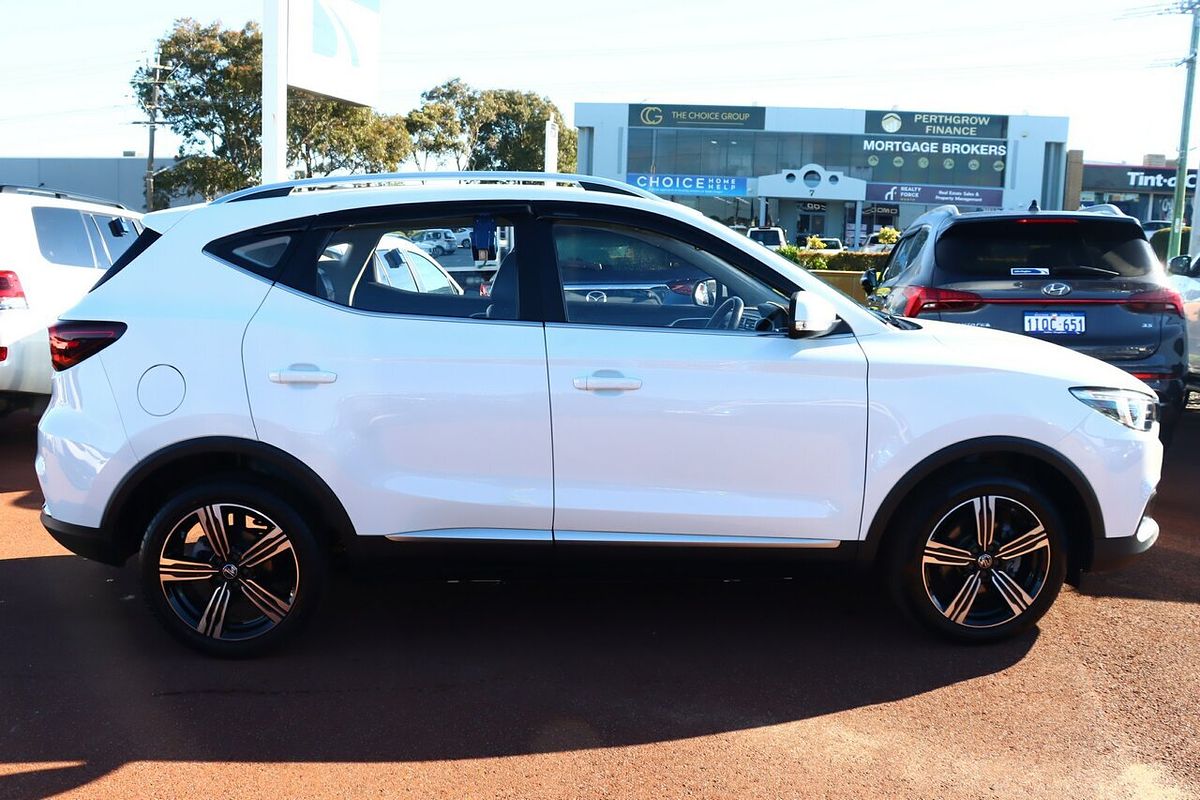 2018 MG ZS Essence AZS1