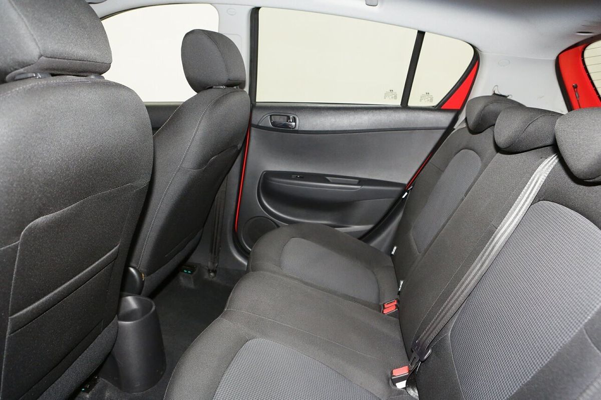 2013 Hyundai i20 Active PB