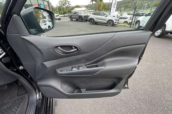 2024 Nissan Navara PRO-4X Warrior D23 4X4
