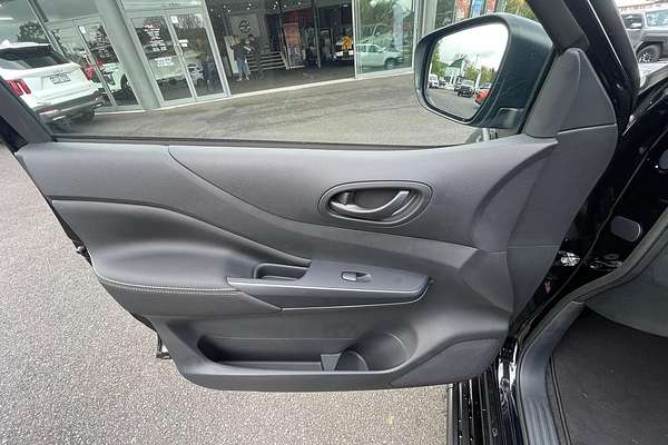 2024 Nissan Navara PRO-4X Warrior D23 4X4