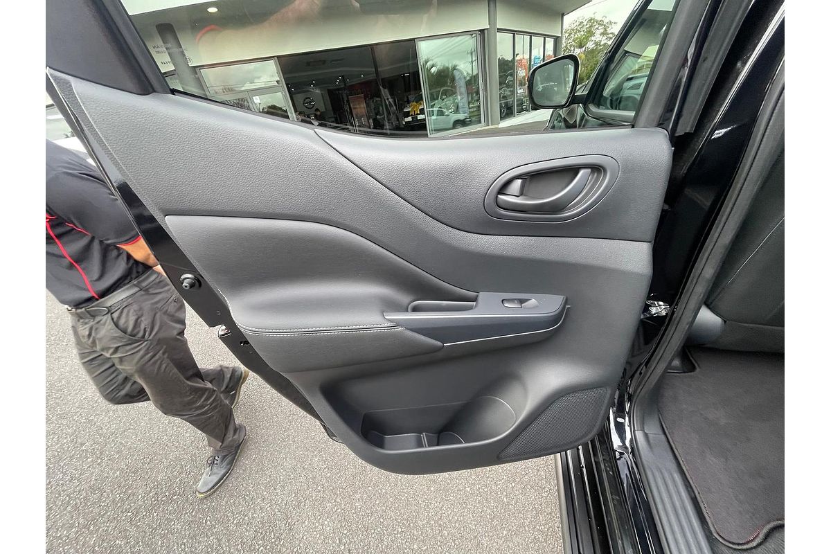 2024 Nissan Navara PRO-4X Warrior D23 4X4