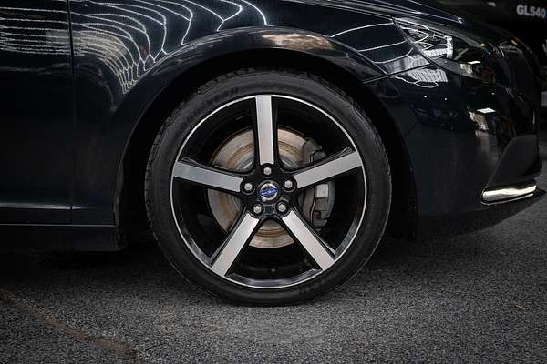 2014 Volvo V40 T4 Sprint Edition
