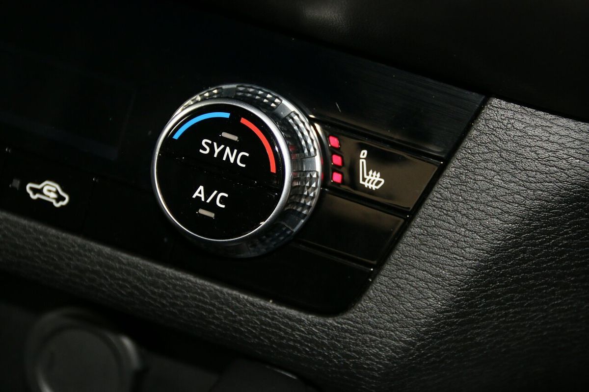 2024 Mitsubishi Outlander Exceed ZM