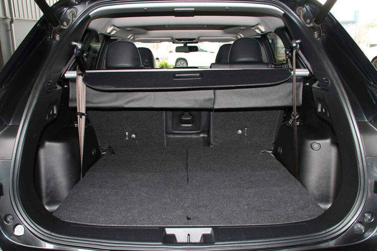 2024 Mitsubishi Outlander Exceed ZM