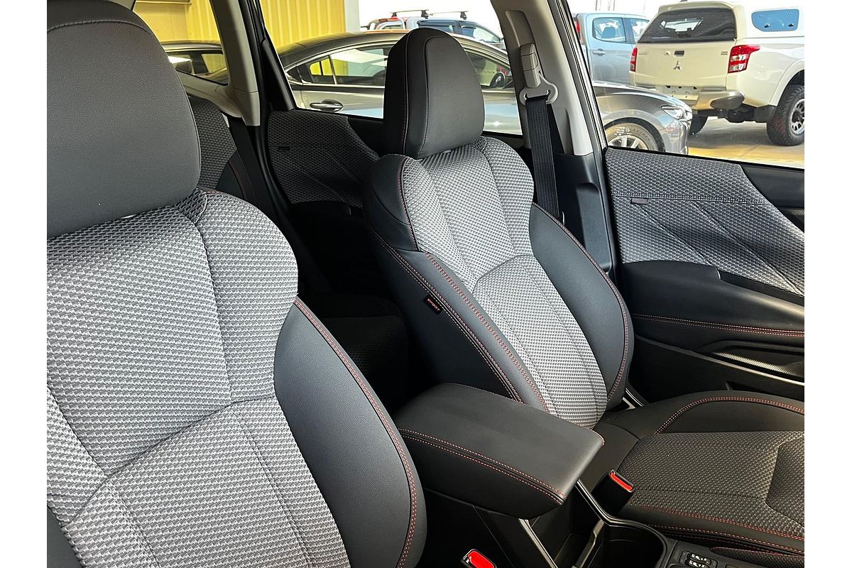 2023 Subaru Forester 2.5i Sport S5