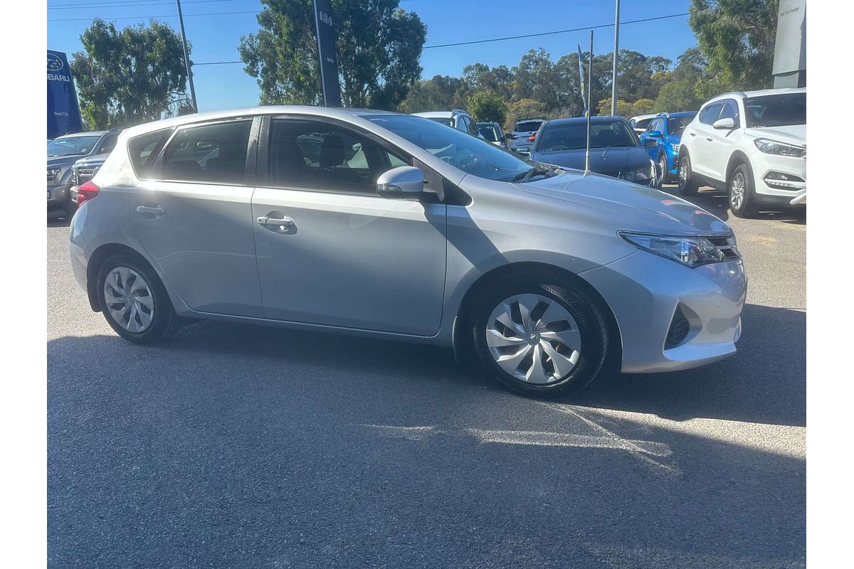 2013 Toyota Corolla Ascent ZRE182R